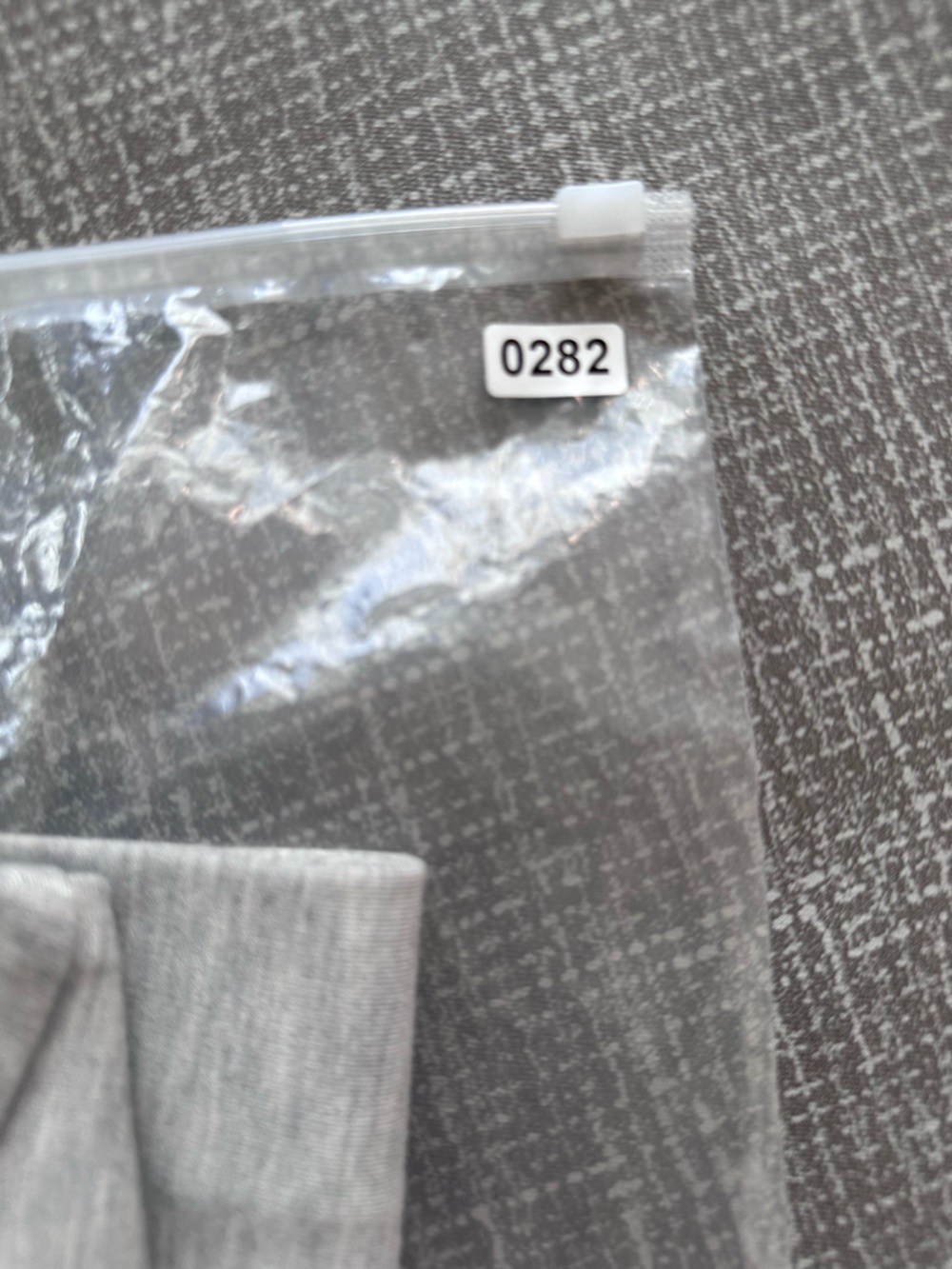 COS Women’s Sleeveless Turtleneck Top Size 2 Light Gray Stretch Minimalist - Picture 9 of 9